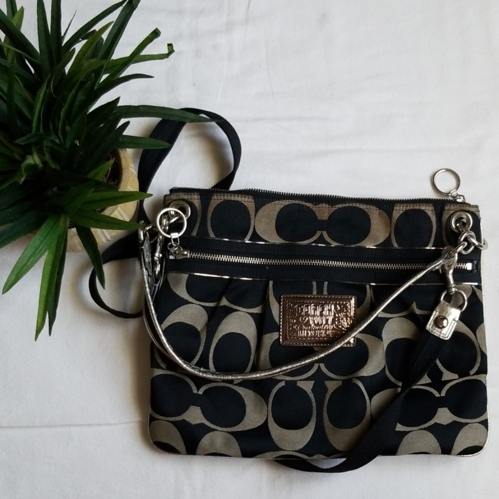 Coach Poppy Black Crossbody